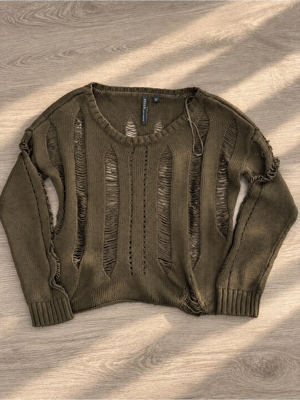 GUESS Olive Green Distressed Knit Sweater – XS